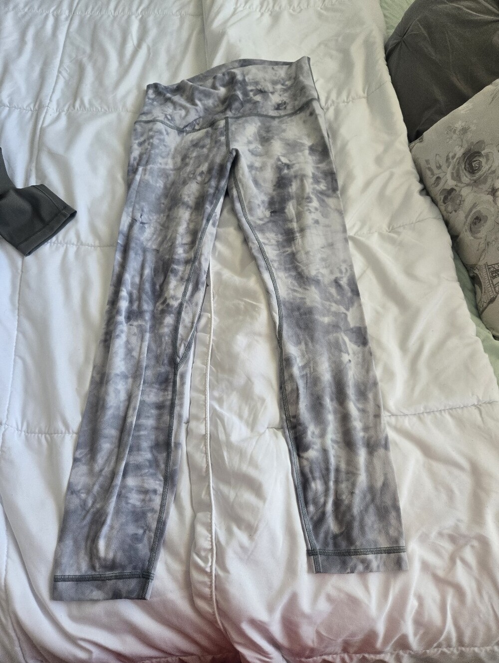 Lululemon Diamond Dye Gray High-Waist Leggings Size 8 25 Inch